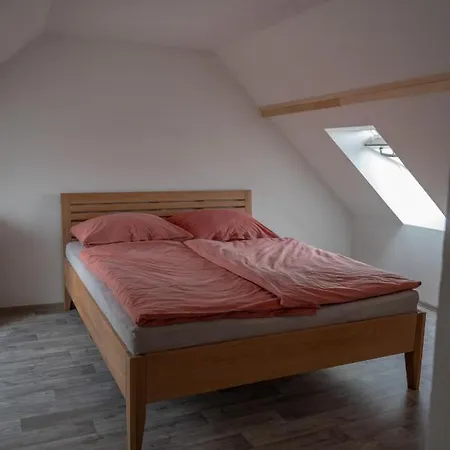 Penzion Mezi Radky Jindřichŭv Hradec Exterior photo